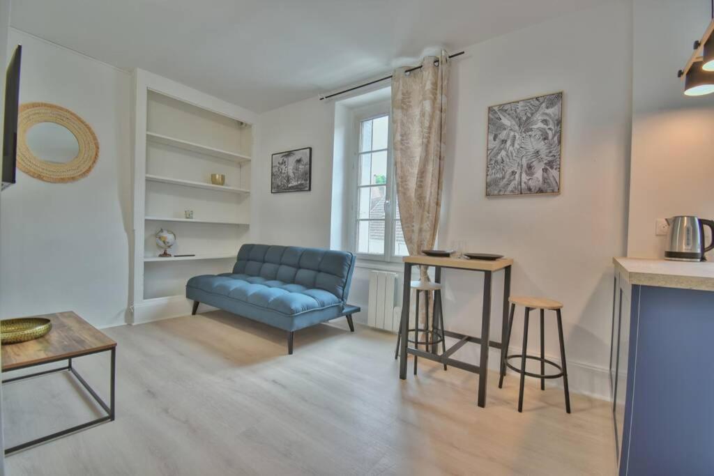 Le Sweethome Epernon Ngoại thất bức ảnh